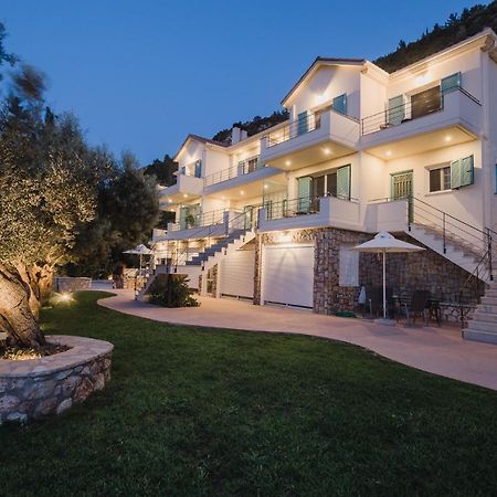 Locanda Villas Frinion Exterior photo